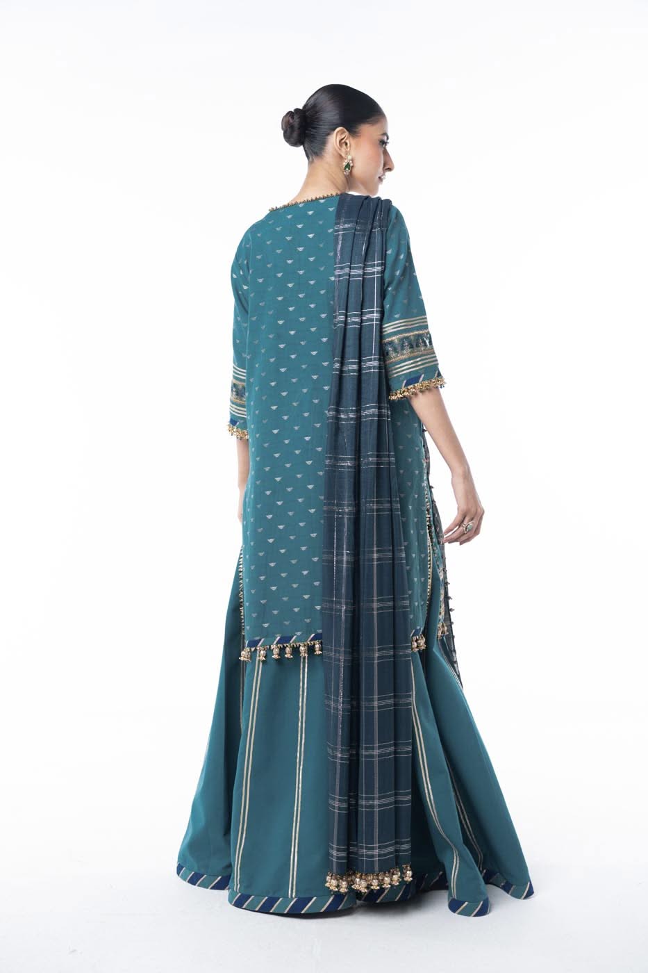 Al Karam | Winter 24 | F3-22G-24 - Official Alkaram stockist in UK - Sakeena London