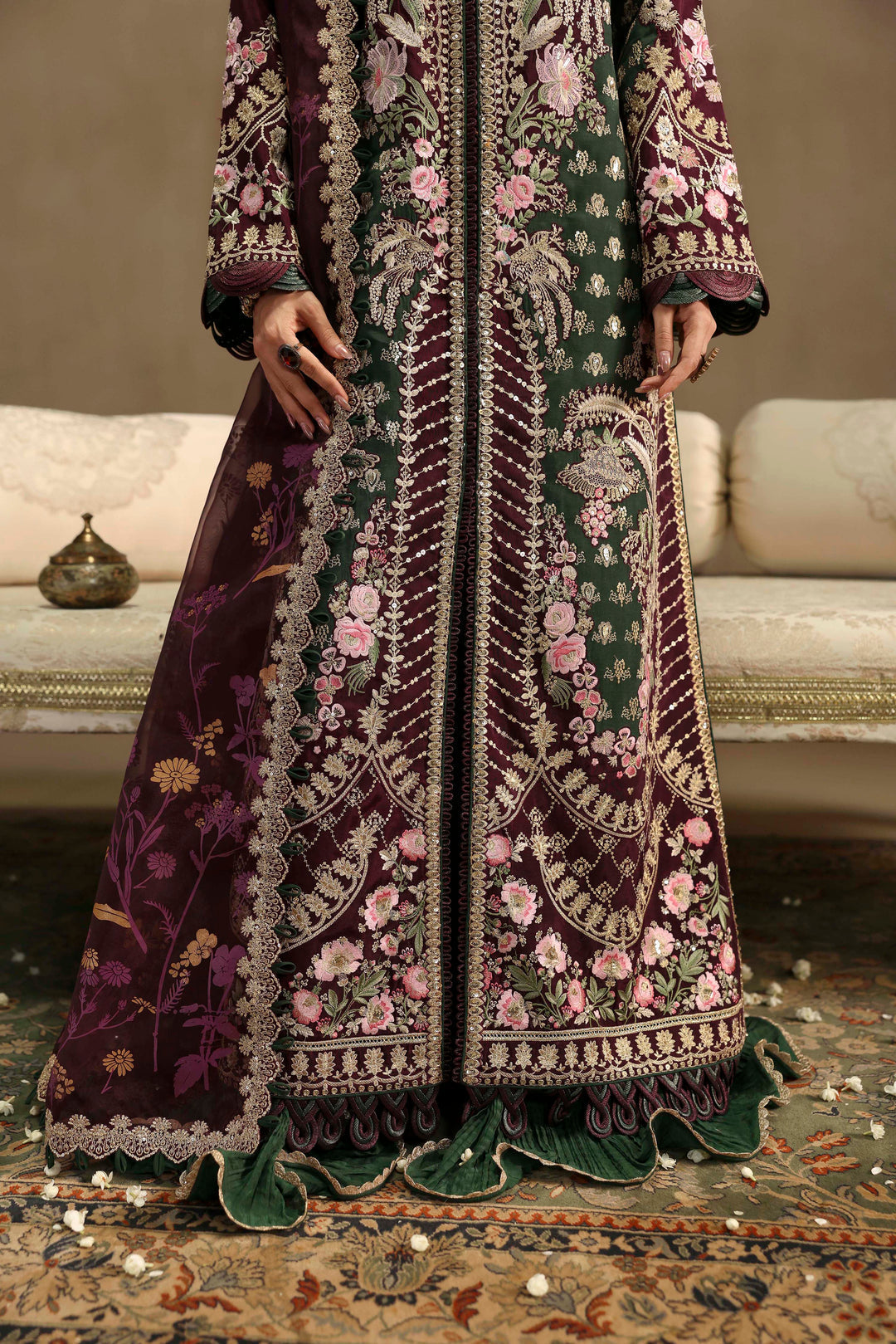 Sable Vogue | Festive 25 | FC-01-25 - Official Sable Vogue stockist in UK - Sakeena London