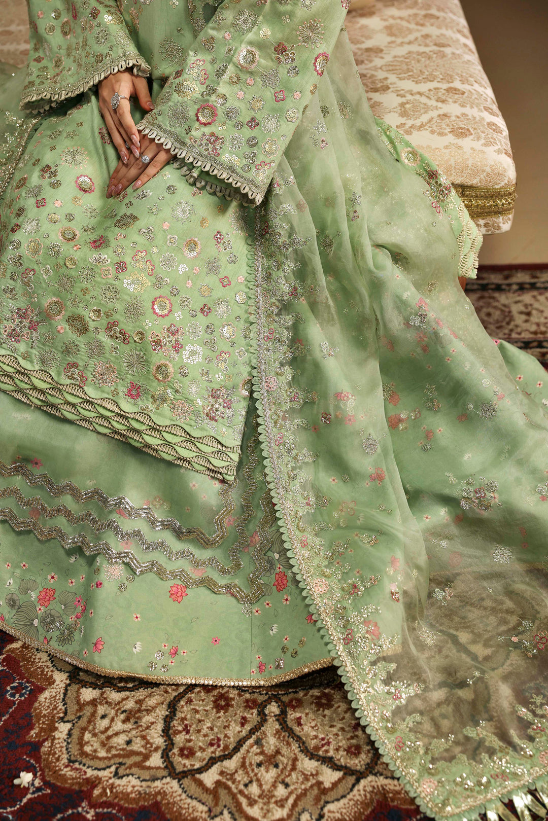 Sable Vogue | Festive 25 | FC-03-25-G - Official Sable Vogue stockist in UK - Sakeena London