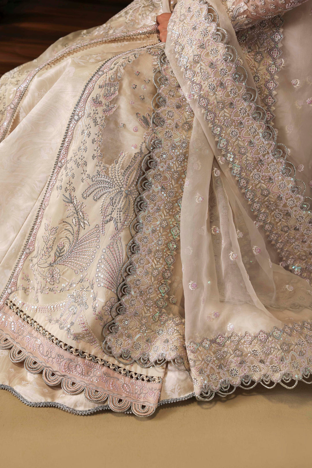Sable Vogue | Festive 25 | FC-04-25 - Official Sable Vogue stockist in UK - Sakeena London