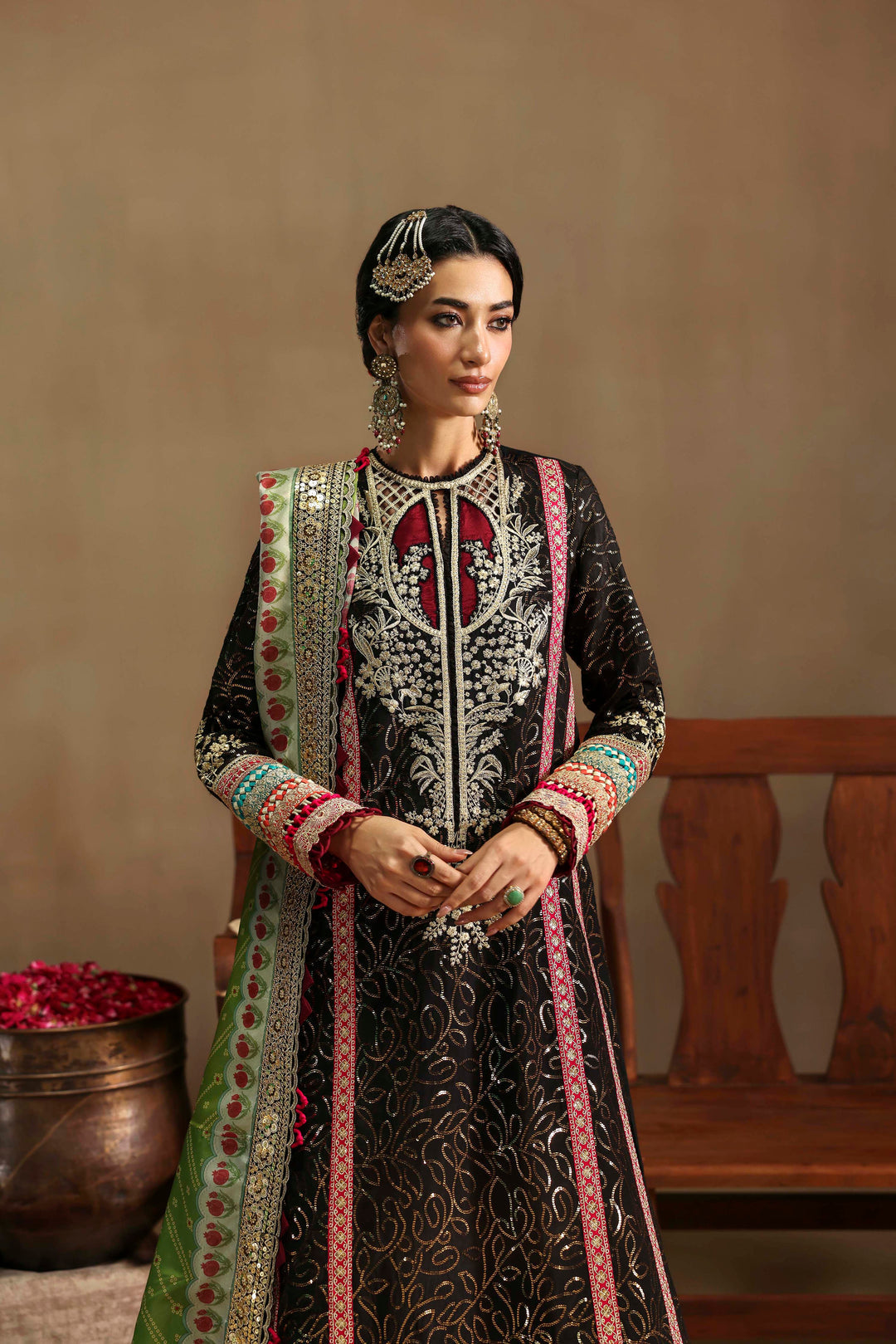 Sable Vogue | Festive 25 | FC-06-25 - Official Sable Vogue stockist in UK - Sakeena London