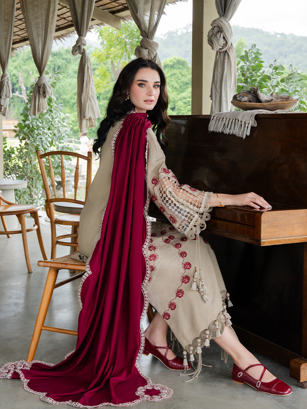 Faiza Faisal | Dastaan Khaddar 25 | AILEEN - Official Faiza Faisal stockist in UK - Sakeena London