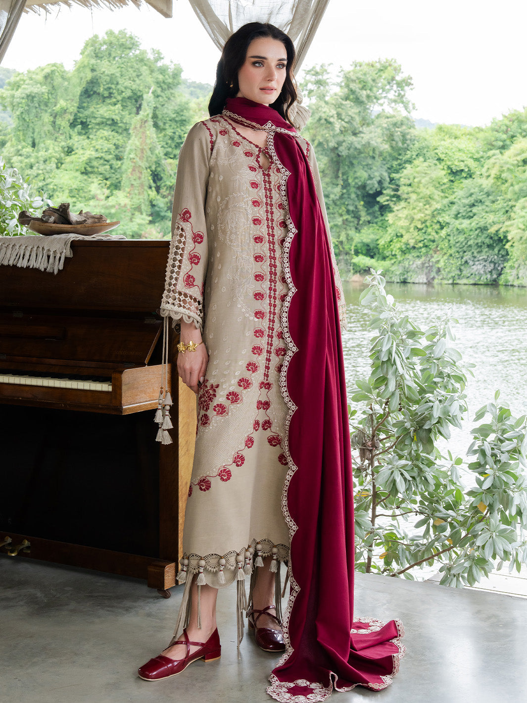 Faiza Faisal | Dastaan Khaddar 25 | AILEEN - Official Faiza Faisal stockist in UK - Sakeena London