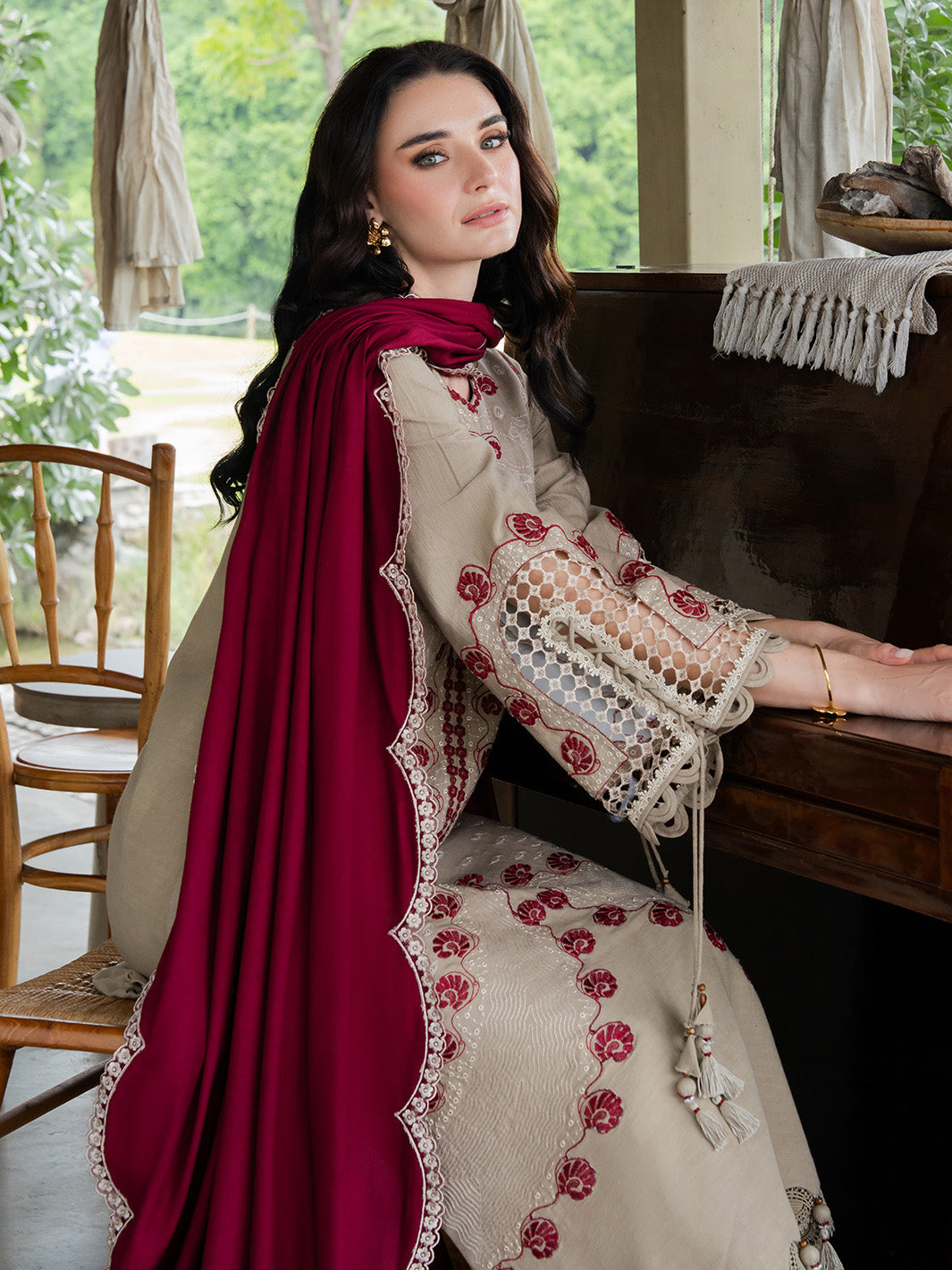 Faiza Faisal | Dastaan Khaddar 25 | AILEEN - Official Faiza Faisal stockist in UK - Sakeena London