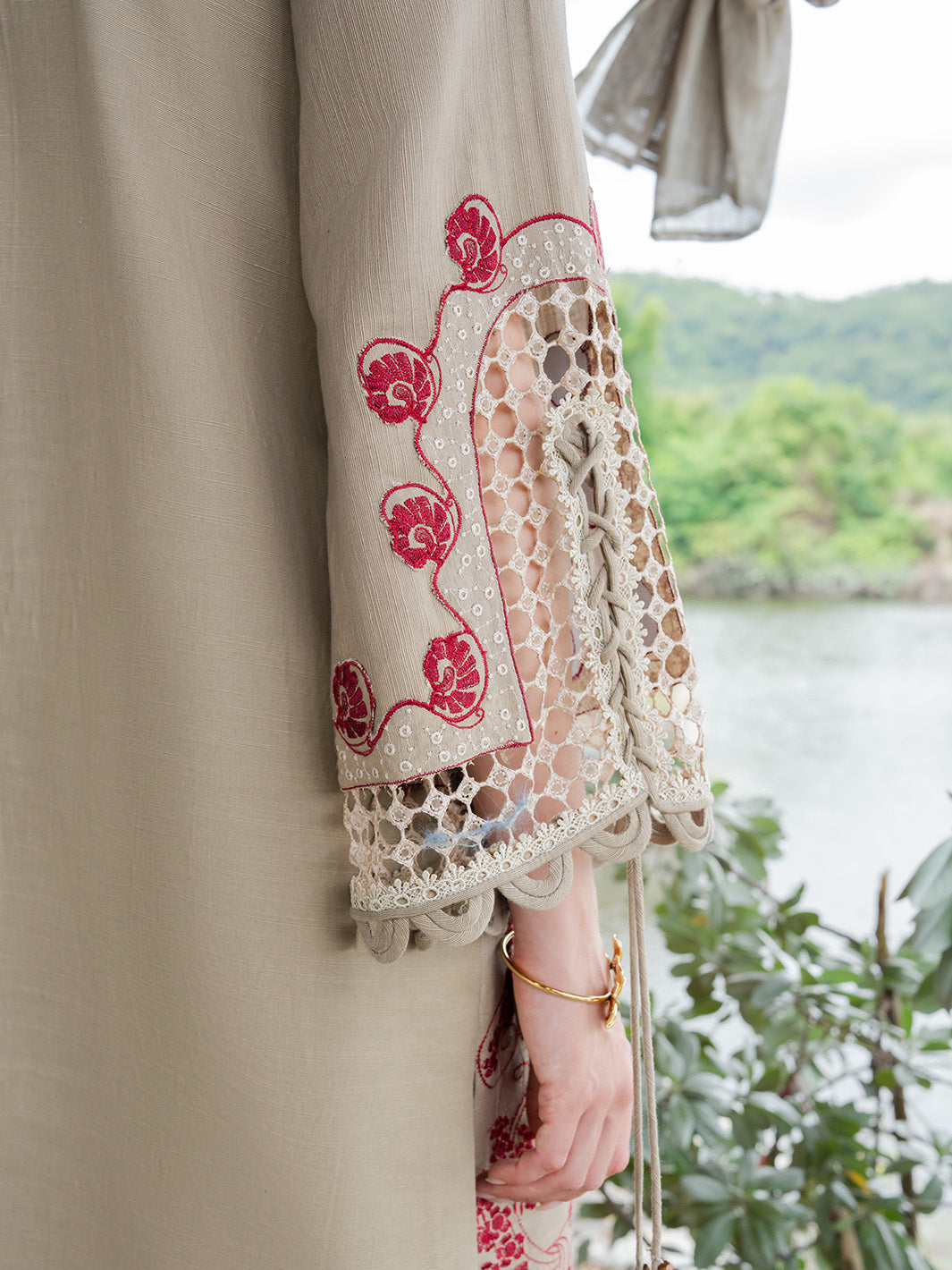 Faiza Faisal | Dastaan Khaddar 25 | AILEEN - Official Faiza Faisal stockist in UK - Sakeena London