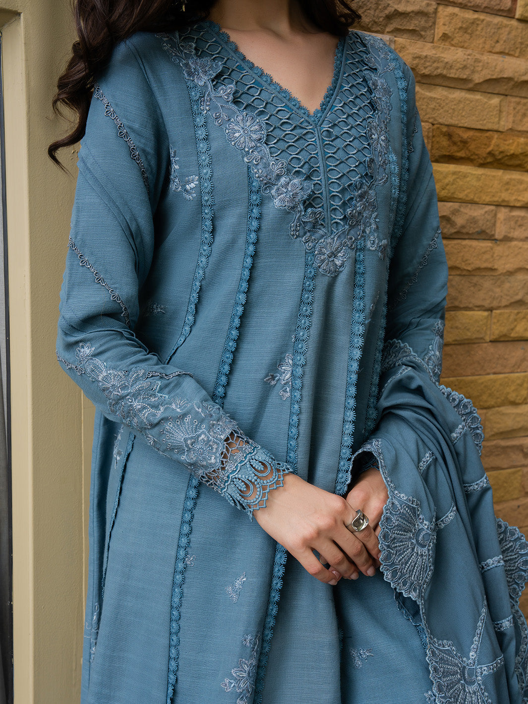 Faiza Faisal | Dastaan Khaddar 25 | IMAAN - Official Faiza Faisal stockist in UK - Sakeena London