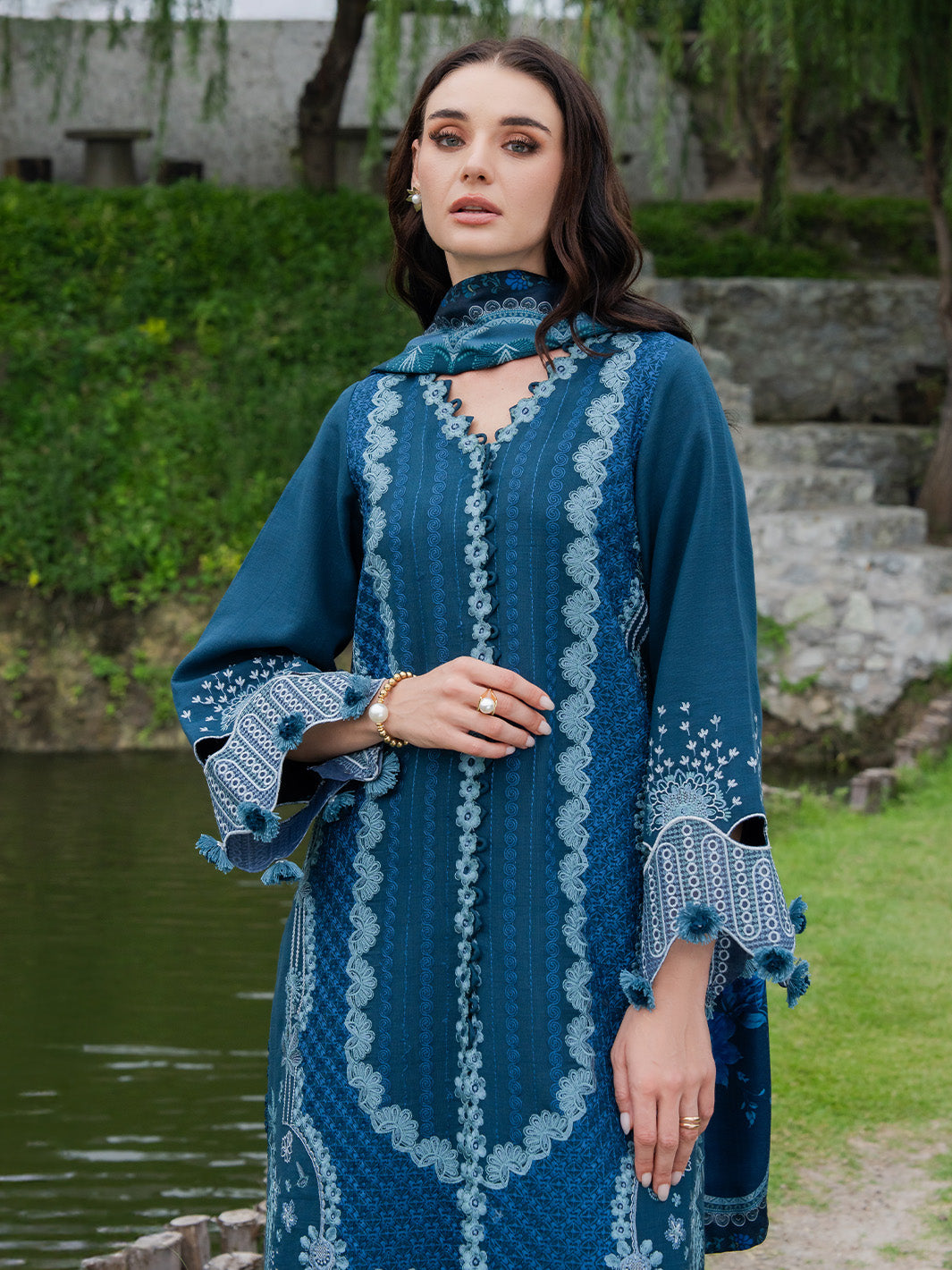 Faiza Faisal | Dastaan Khaddar 25 | EVARA - Official Faiza Faisal stockist in UK - Sakeena London