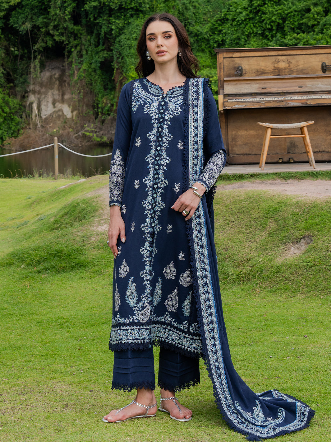 Faiza Faisal | Hoor Karandi | HANEEN - Official Faiza Faisal stockist in UK - Sakeena London