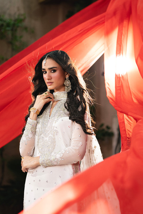 Freesia Premium | Amel Luxury Formals | FSU5641 - Official Fressia Premium stockist in UK - Sakeena London