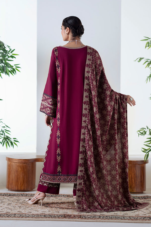 Maryum N Maria | Noore Winters 25 | 3 Piece Embroidered Khaddar MALALAI - FSU5670 - Official Maryum N Maria stockist in UK - Sakeena London
