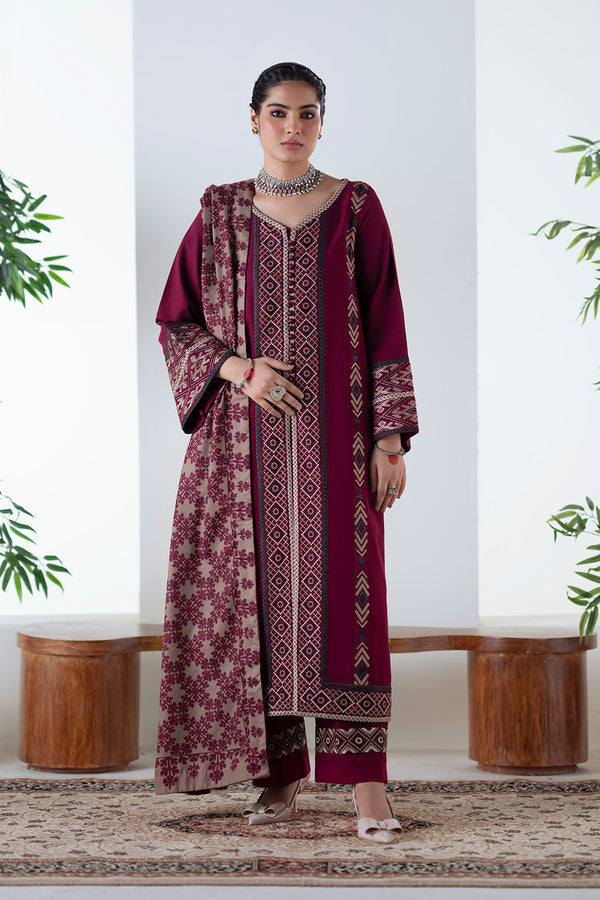 Maryum N Maria | Noore Winters 25 | 3 Piece Embroidered Khaddar MALALAI - FSU5670 - Official Maryum N Maria stockist in UK - Sakeena London