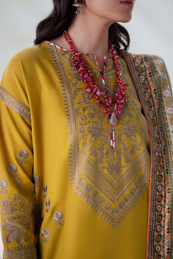 Maryum N Maria | Noore Winters 25 | 3 Piece Embroidered Khaddar APANA - FSU5671 - Official Maryum N Maria stockist in UK - Sakeena London
