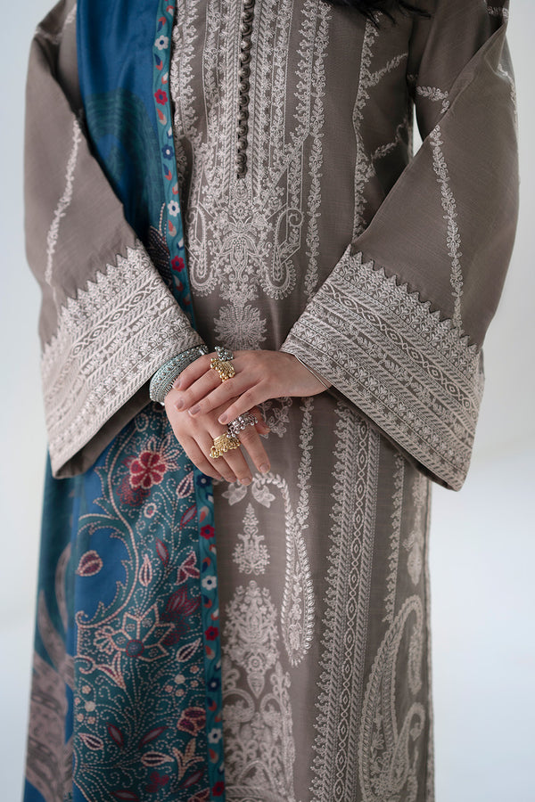 Maryum N Maria | Noore Winters 25 | 3 Piece Embroidered Khaddar ANGEZA - FSU5679 - Official Maryum N Maria stockist in UK - Sakeena London