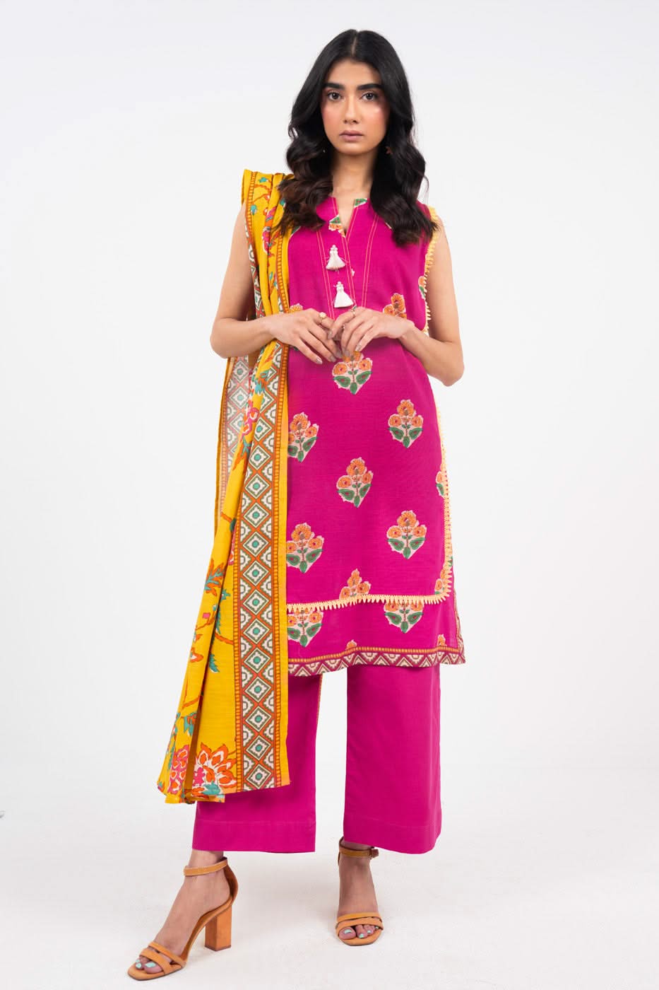 Al Karam | Winter 24 | FW-13.1-24 - Official Alkaram stockist in UK - Sakeena London