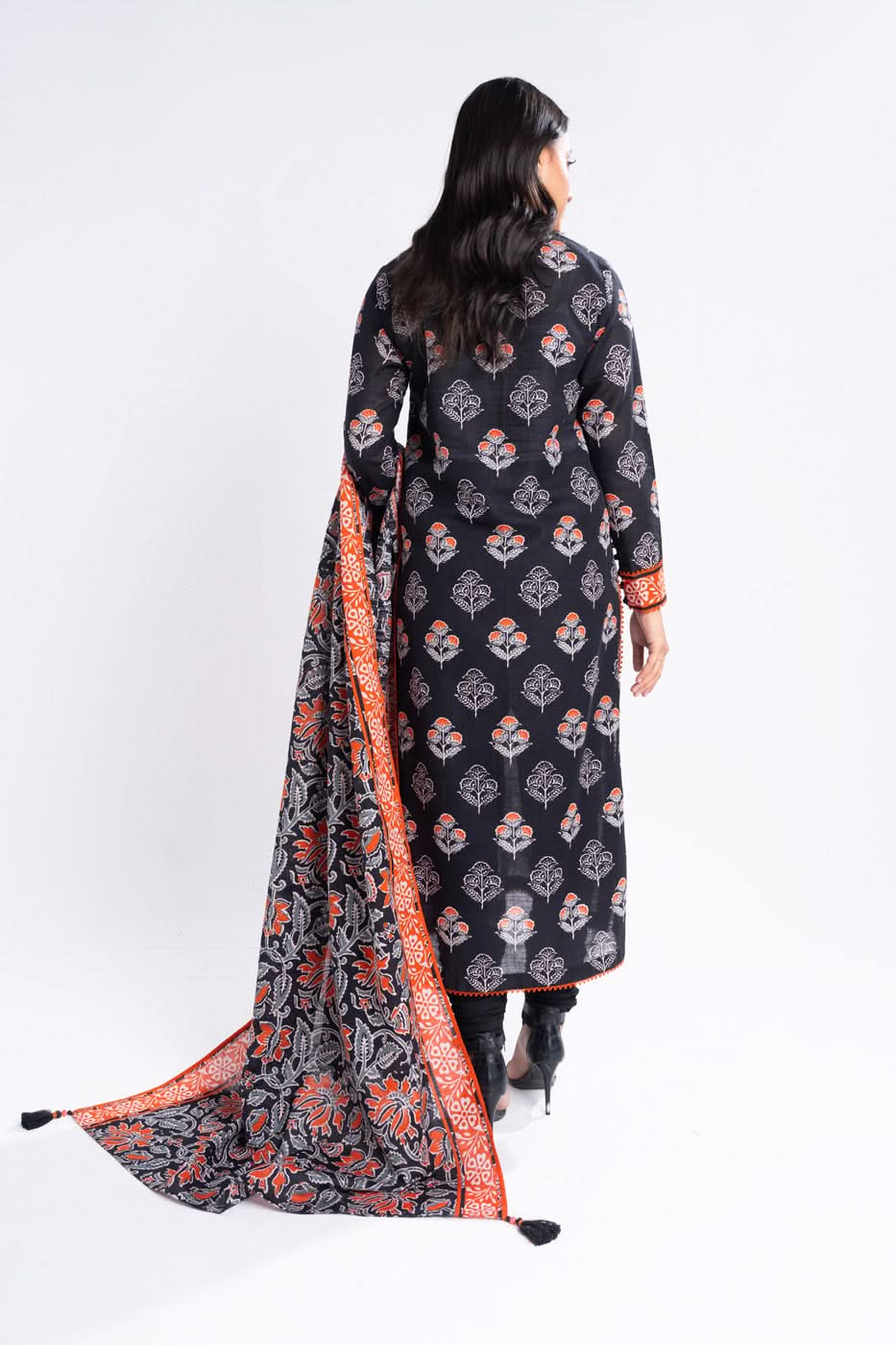 Al Karam | Winter 24 | FW-14.1-24 - Official Alkaram stockist in UK - Sakeena London