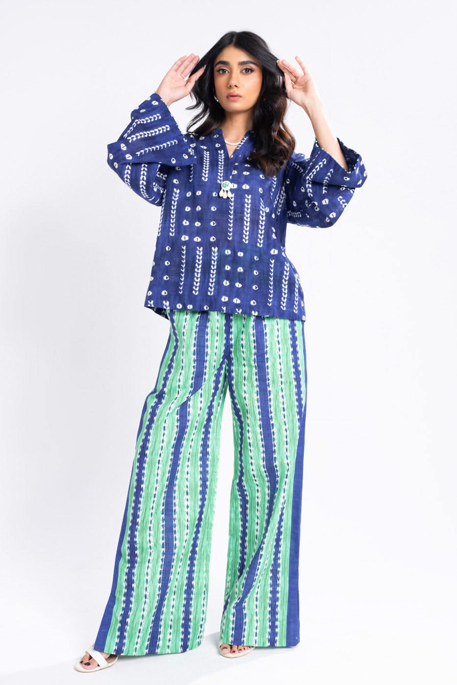 Al Karam | Winter 24 | PF-16.1-24 - Official Alkaram stockist in UK - Sakeena London