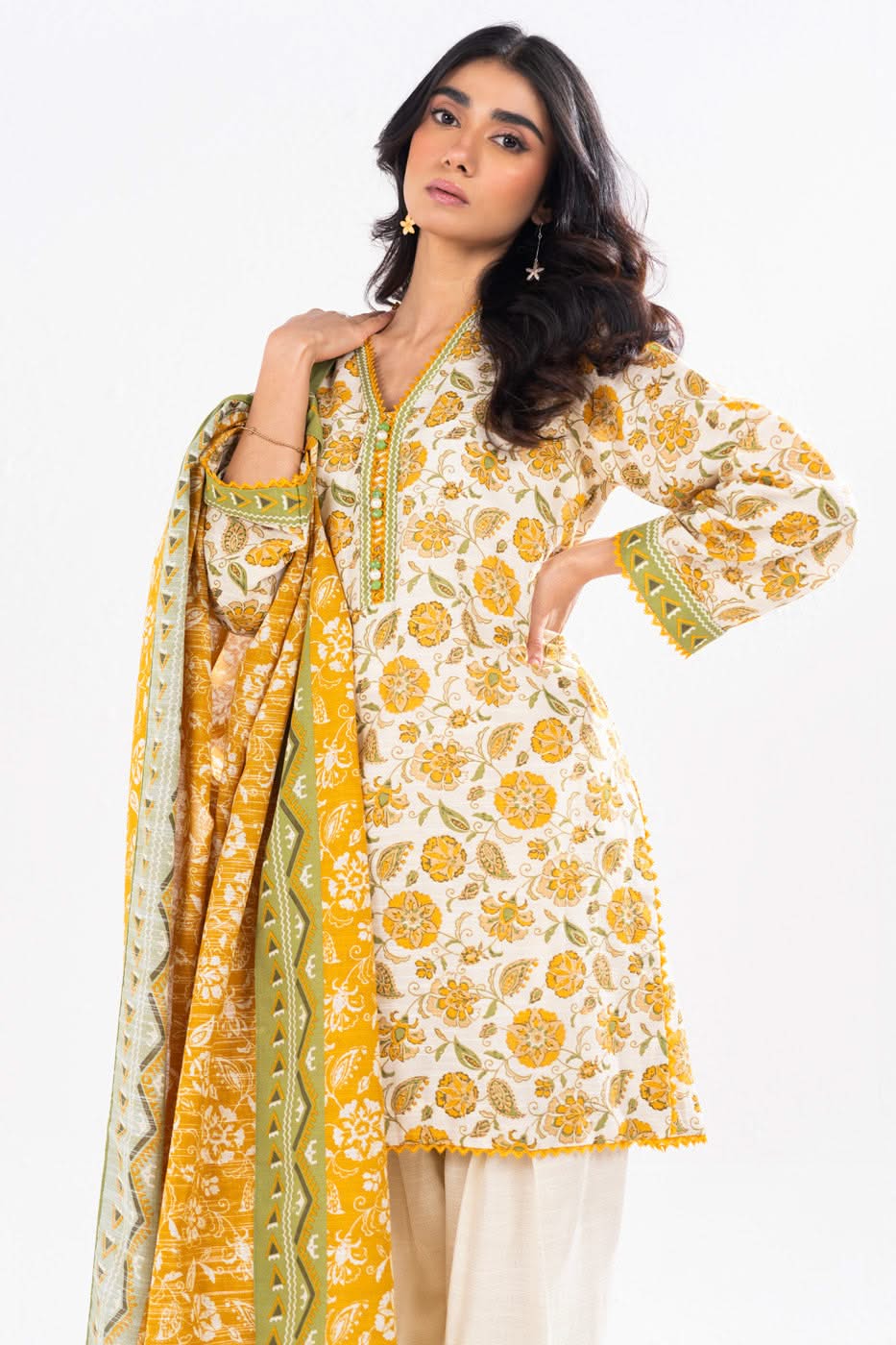 Al Karam | Winter 24 | FW-17.1-24 - Official Alkaram stockist in UK - Sakeena London