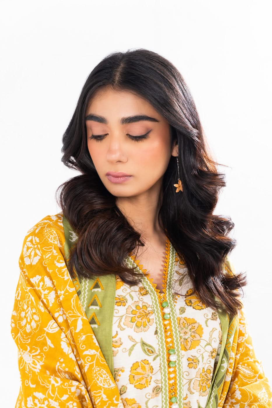 Al Karam | Winter 24 | FW-17.1-24 - Official Alkaram stockist in UK - Sakeena London