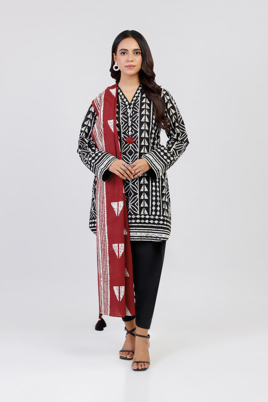 Al Karam | Winter 24 | FW-18.1-24 - Official Alkaram stockist in UK - Sakeena London