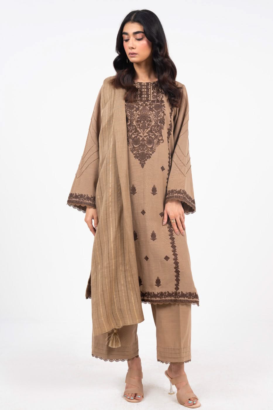Al Karam | Winter 24 | FW-2.1-24 - Official Alkaram stockist in UK - Sakeena London