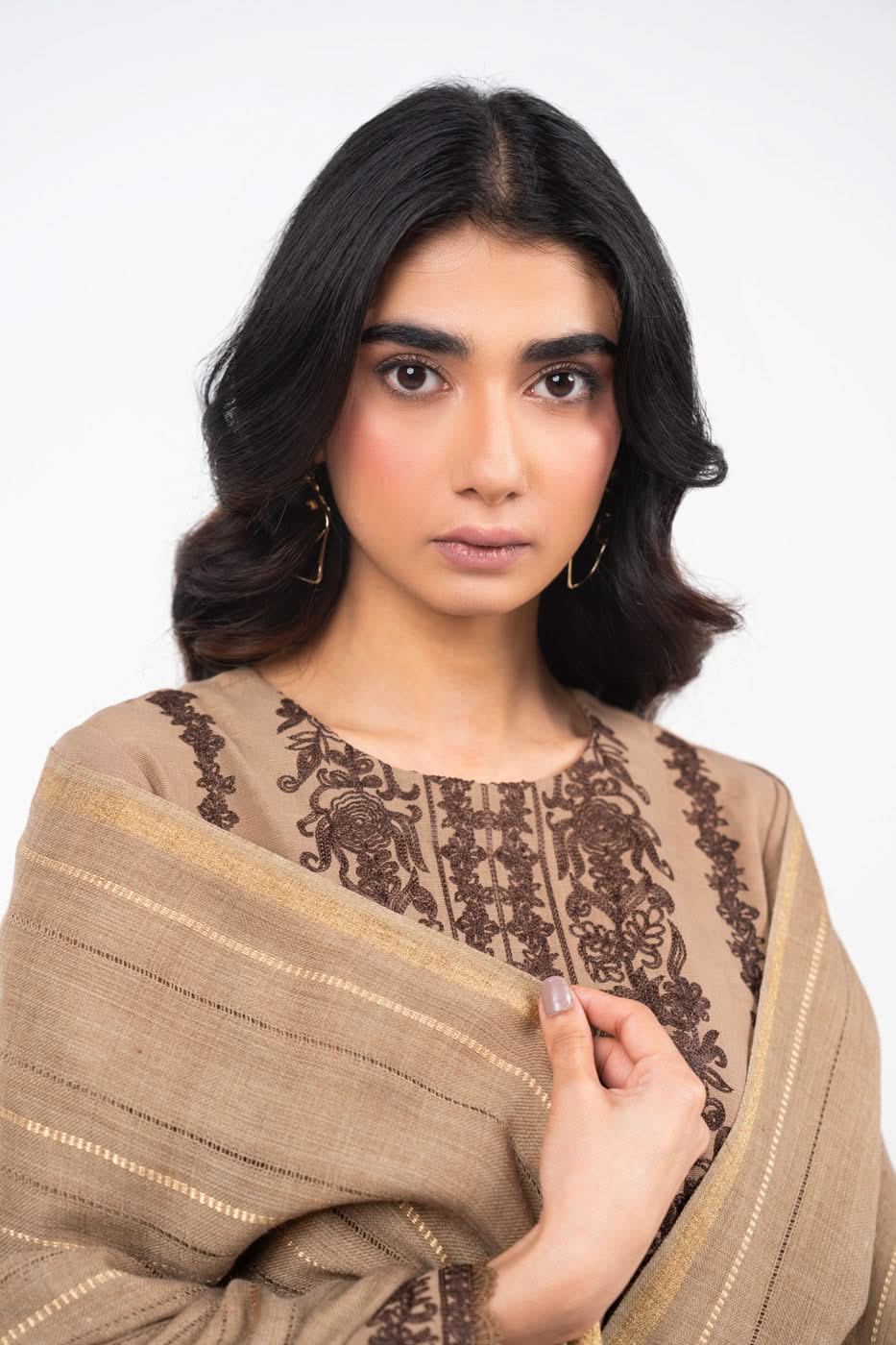 Al Karam | Winter 24 | FW-2.1-24 - Official Alkaram stockist in UK - Sakeena London