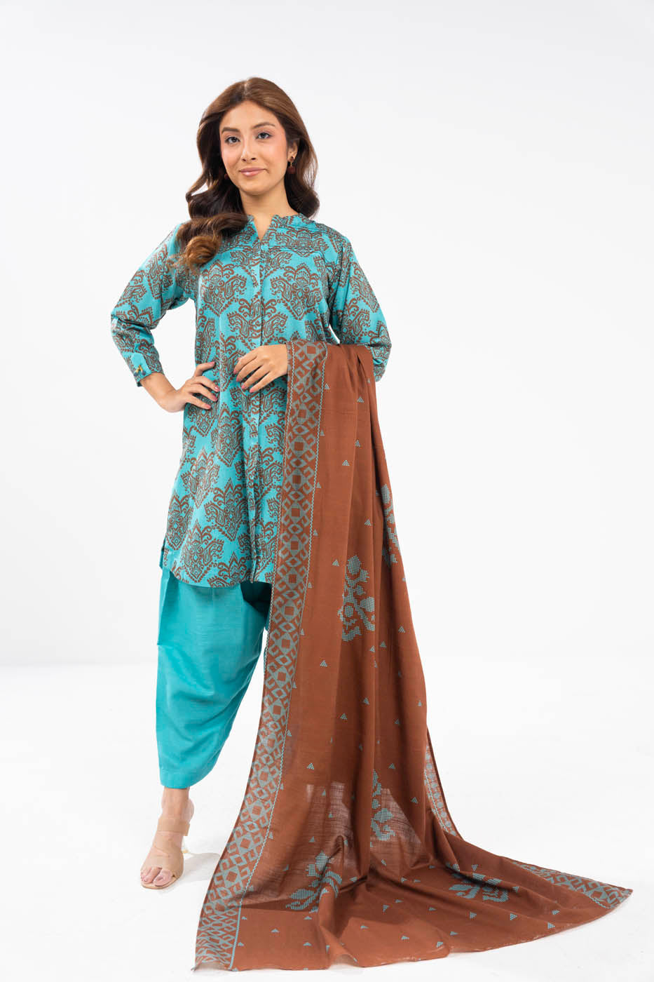 Al Karam | Winter 24 | FW-24.1-24 - Official Alkaram stockist in UK - Sakeena London