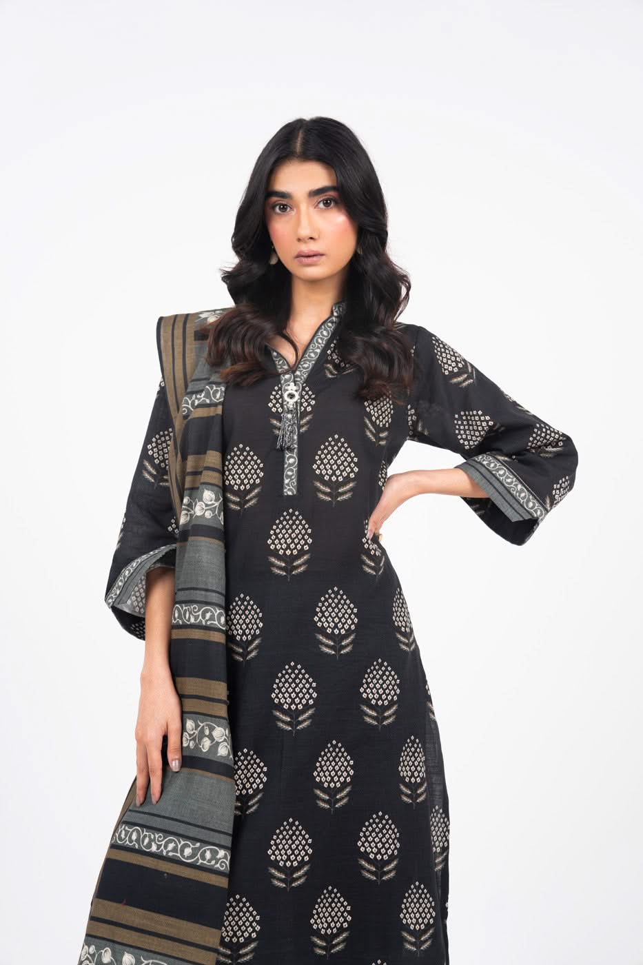 Al Karam | Winter 24 | FW-28.1-24 - Official Alkaram stockist in UK - Sakeena London