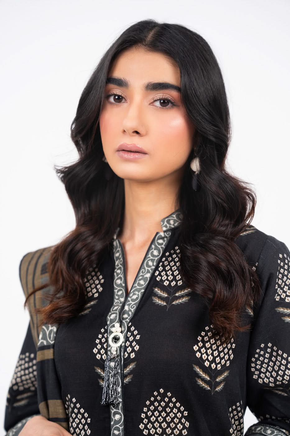 Al Karam | Winter 24 | FW-28.1-24 - Official Alkaram stockist in UK - Sakeena London