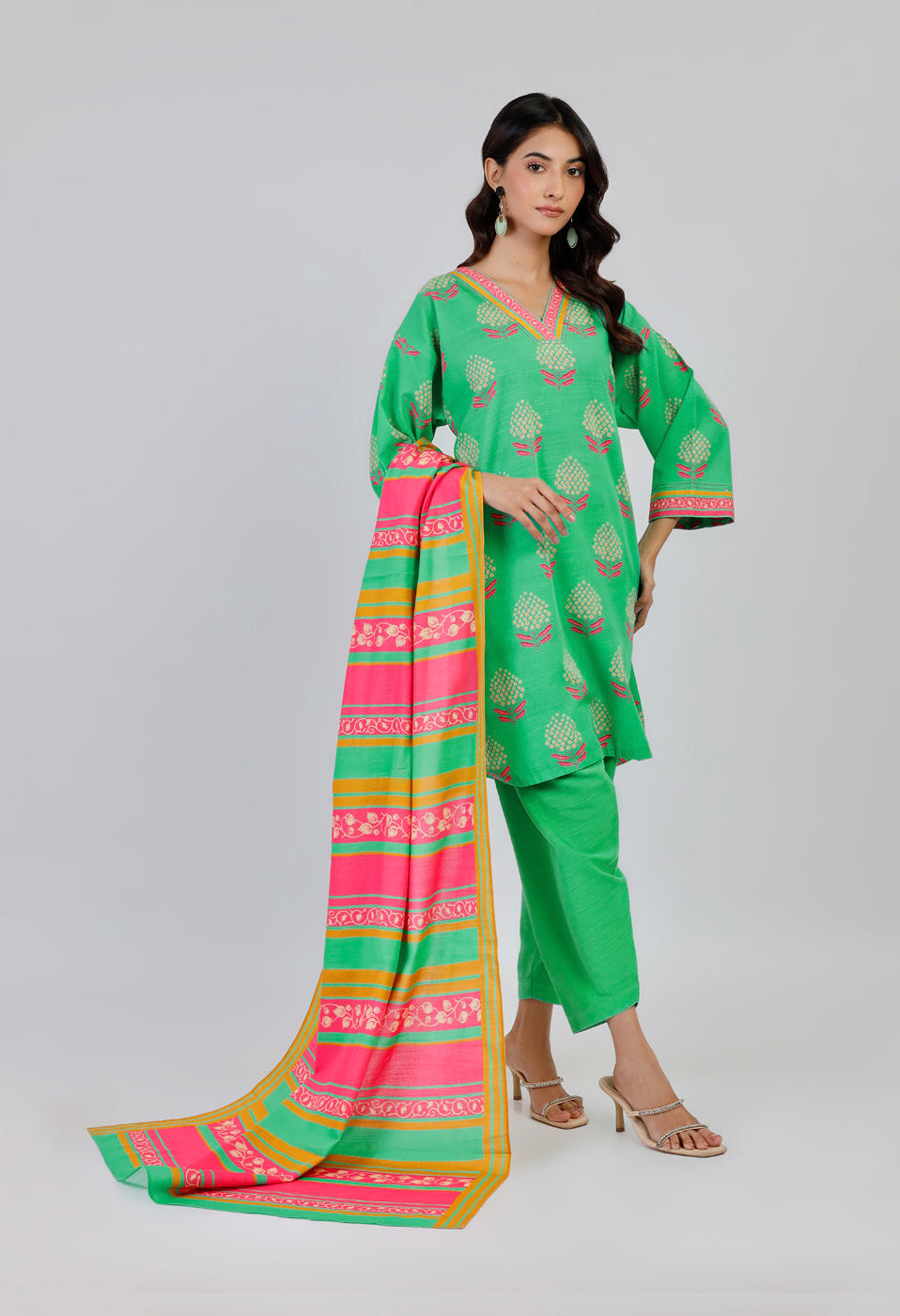 Al Karam | Winter 24 | FW-28.1-24 - Official Alkaram stockist in UK - Sakeena London