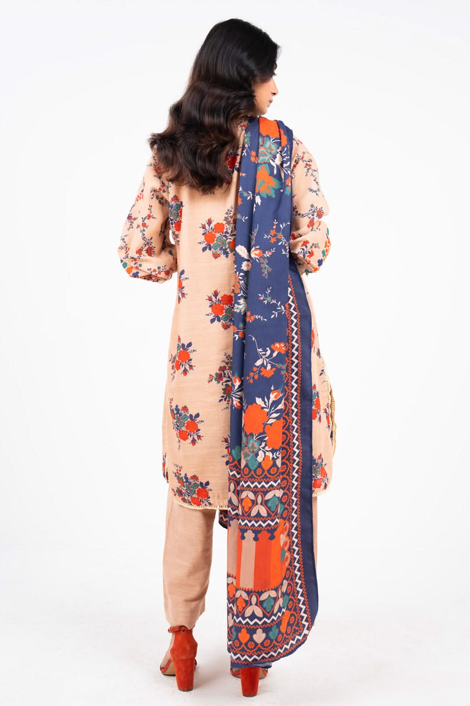 Al Karam | Winter 24 | FW-34.1-24 - Official Alkaram stockist in UK - Sakeena London