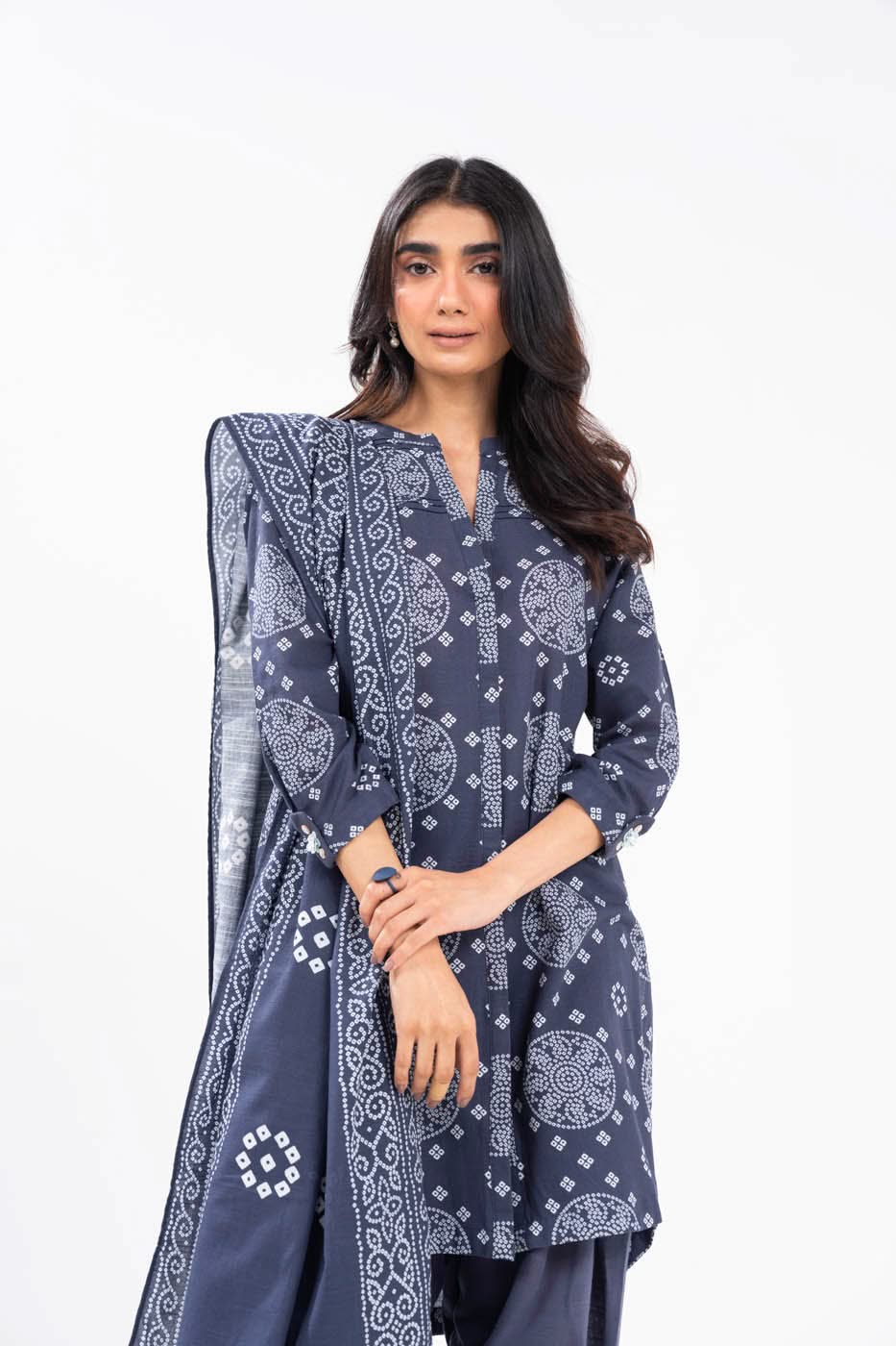 Al Karam | Winter 24 | FW-40.1-24 - Official Alkaram stockist in UK - Sakeena London