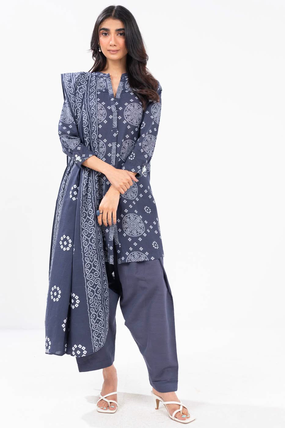 Al Karam | Winter 24 | FW-40.1-24 - Official Alkaram stockist in UK - Sakeena London