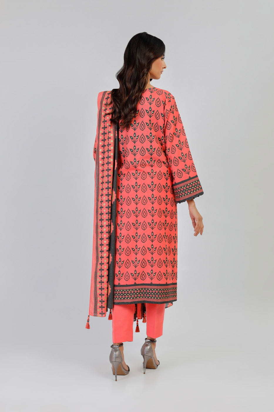 Al Karam | Winter 24 | FW-48.1-24 - Official Alkaram stockist in UK - Sakeena London