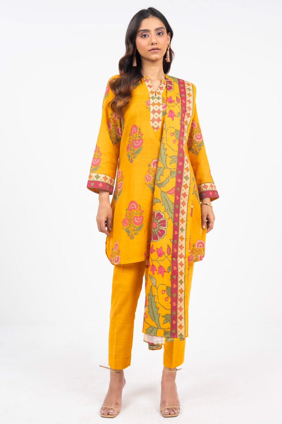 Al Karam | Winter 24 | FW-60.1-24 - Official Alkaram stockist in UK - Sakeena London
