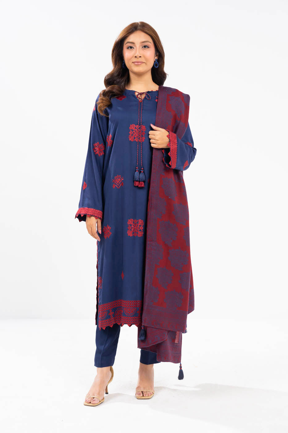 Al Karam | Winter 24 | FW-04-24 - Official Alkaram stockist in UK - Sakeena London