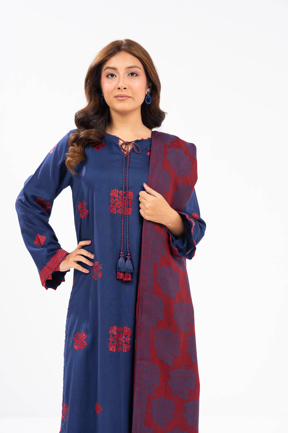 Al Karam | Winter 24 | FW-04-24 - Official Alkaram stockist in UK - Sakeena London