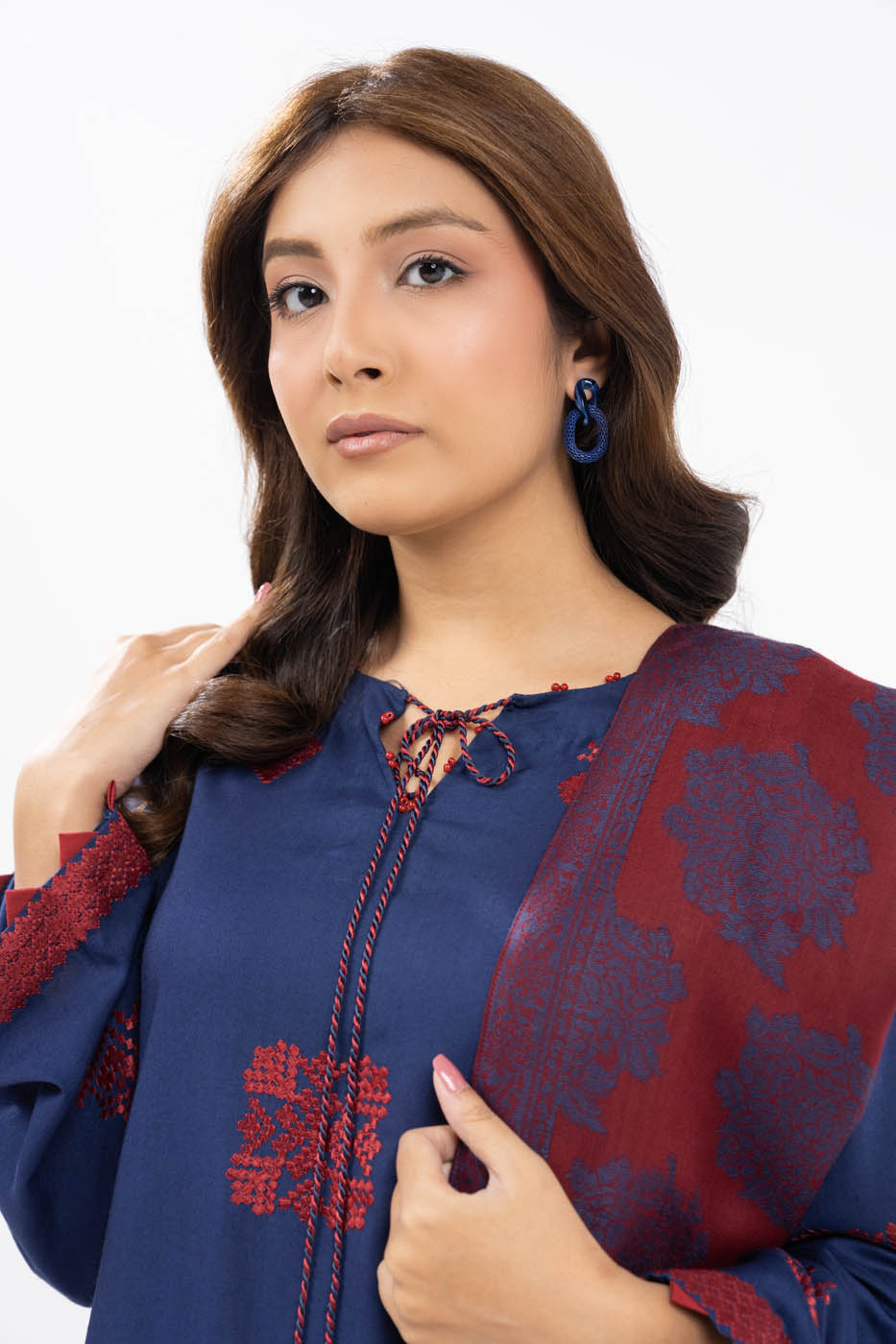 Al Karam | Winter 24 | FW-04-24 - Official Alkaram stockist in UK - Sakeena London