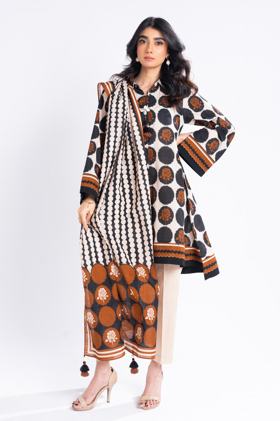Al Karam | Winter 24 | FW-09-24 - Official Alkaram stockist in UK - Sakeena London