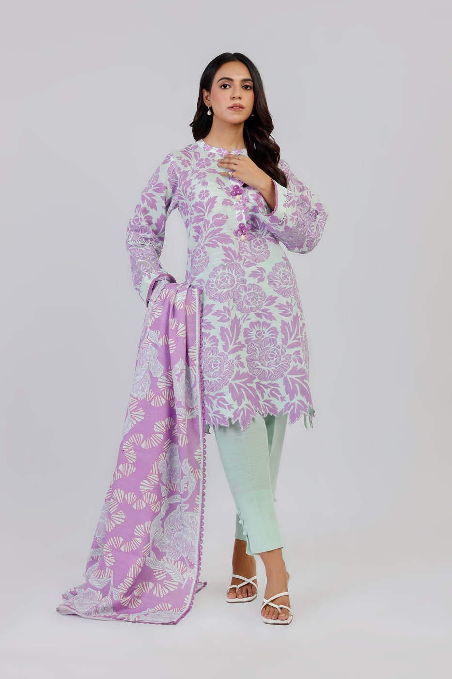 Al Karam | Winter 24 | FW-12-24 - Official Alkaram stockist in UK - Sakeena London