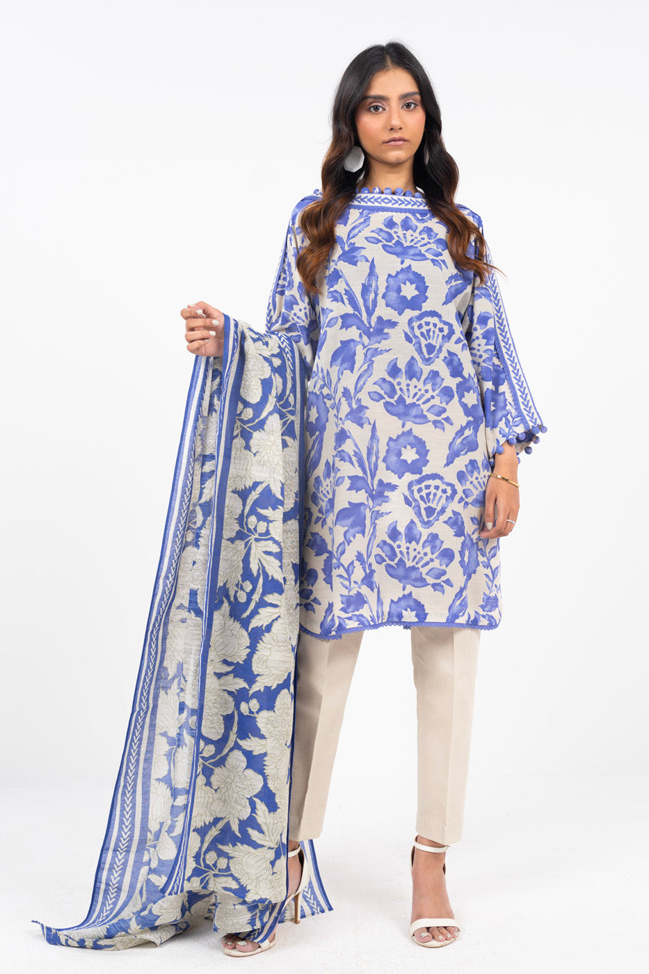 Al Karam | Winter 24 | FW-23-24 - Official Alkaram stockist in UK - Sakeena London