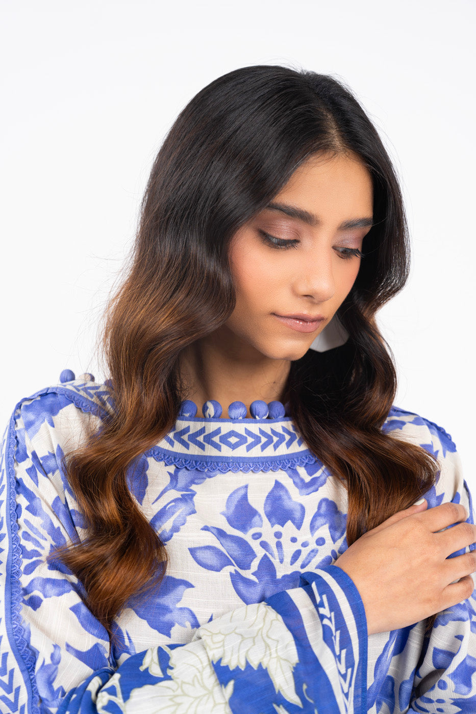 Al Karam | Winter 24 | FW-23-24 - Official Alkaram stockist in UK - Sakeena London
