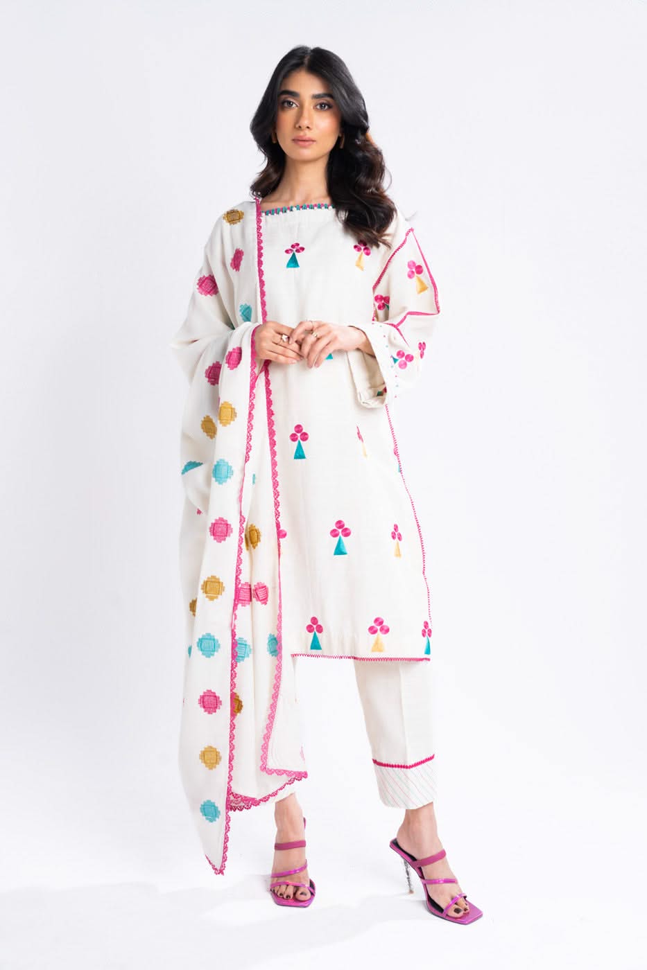 Al Karam | Winter 24 | FW-01-24 - Official Alkaram stockist in UK - Sakeena London
