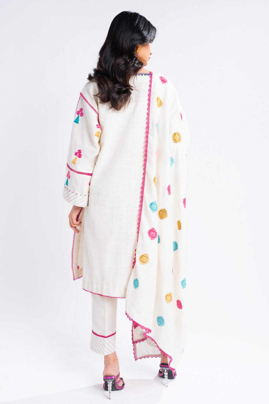 Al Karam | Winter 24 | FW-01-24 - Official Alkaram stockist in UK - Sakeena London