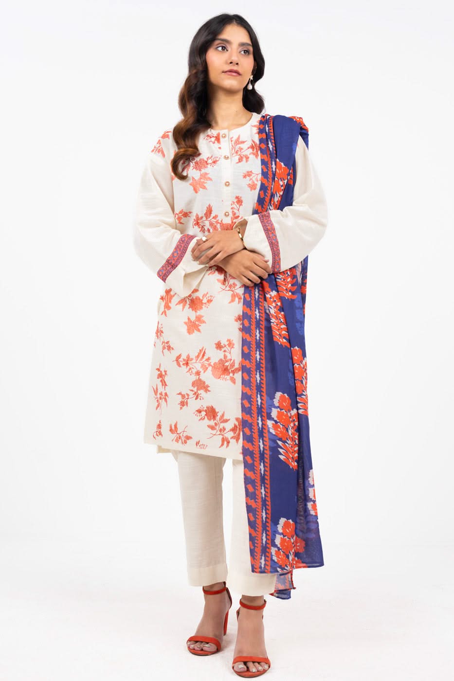 Al Karam | Winter 24 | FW-03-24 - Official Alkaram stockist in UK - Sakeena London