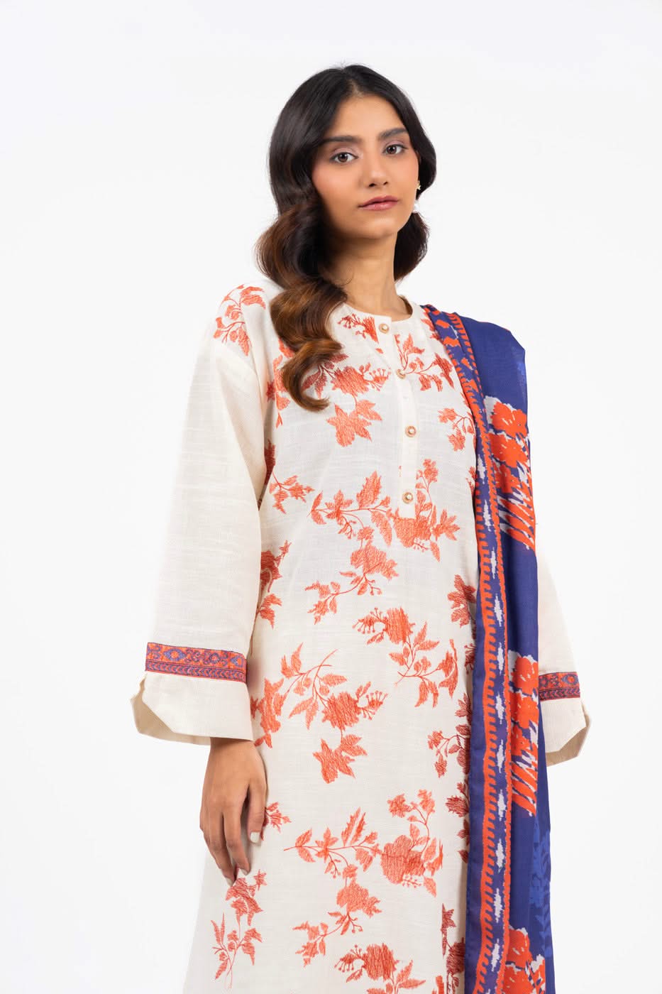 Al Karam | Winter 24 | FW-03-24 - Official Alkaram stockist in UK - Sakeena London