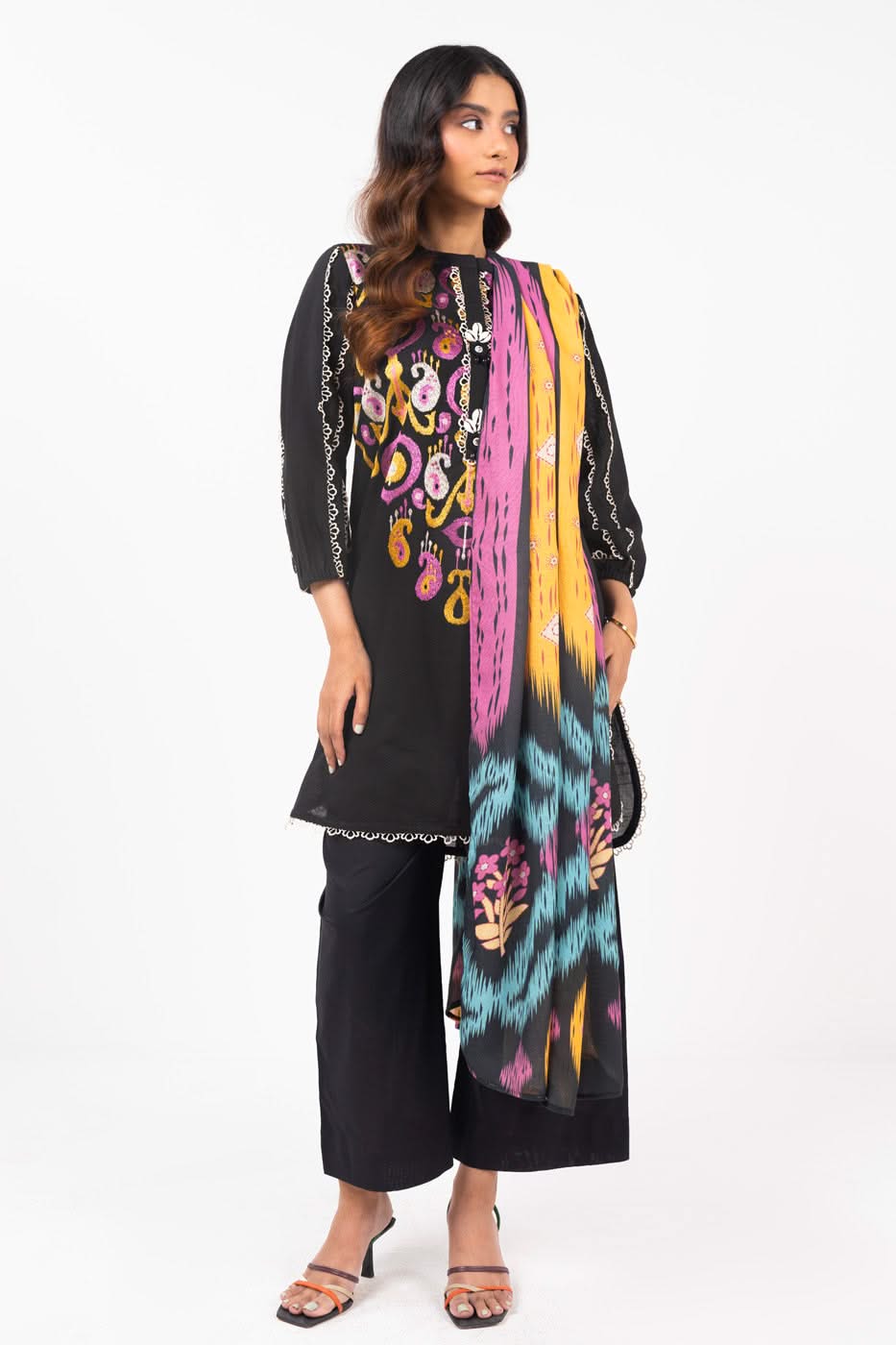Al Karam | Winter 24 | FW-06-24 - Official Alkaram stockist in UK - Sakeena London