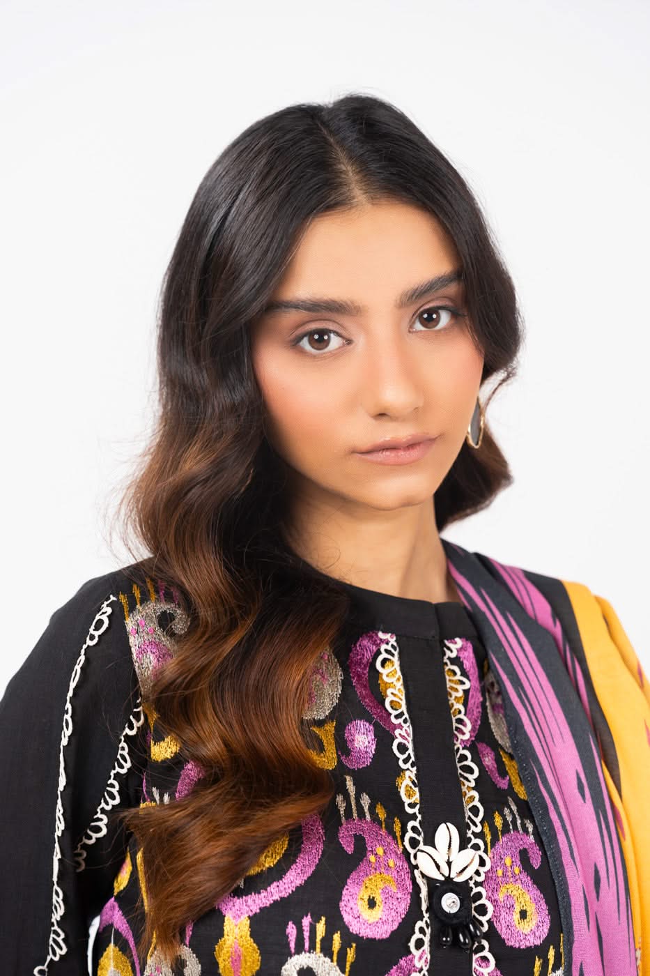 Al Karam | Winter 24 | FW-06-24 - Official Alkaram stockist in UK - Sakeena London