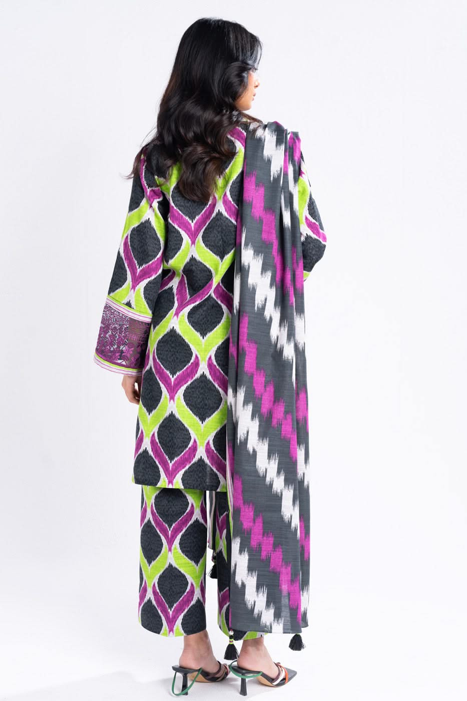Al Karam | Winter 24 | FW-11-24 - Official Alkaram stockist in UK - Sakeena London