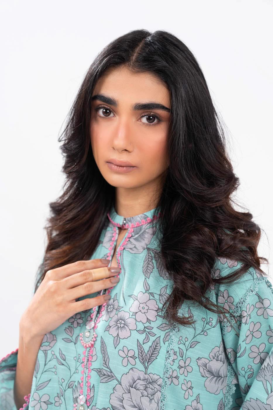 Al Karam | Winter 24 | FW-14-24 - Official Alkaram stockist in UK - Sakeena London