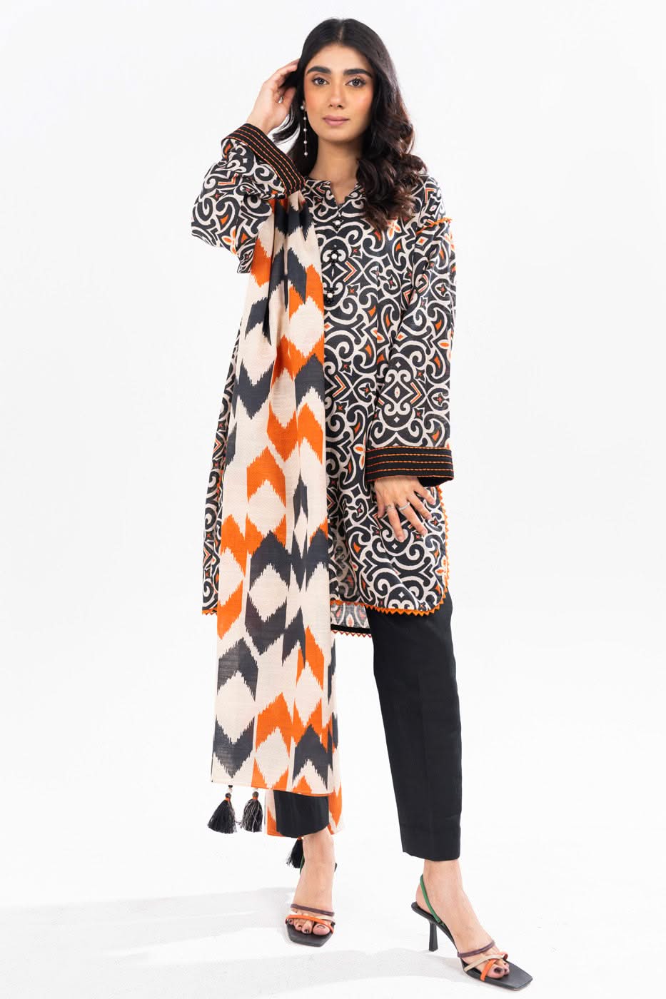 Al Karam | Winter 24 | FW-16-24 - Official Alkaram stockist in UK - Sakeena London